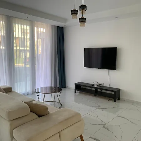 Four Seasons I - Luxury